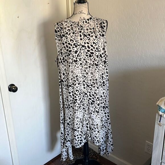 Lane Bryant Multi Print Button Closure Dress Feminine Contemporary Party Event - Picture 1 of 12